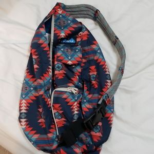 Kavu sling shoulder bag.